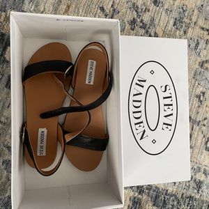 Womens Steve Madden sandals size 7.5